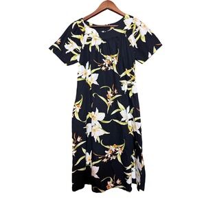 Two Palms Women NA Hawaii Black Orchid Floral Muumuu Midi Dress Short Sleeve Zip